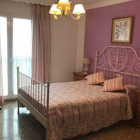Piso Torre Del Mar Apartment Bagian luar foto